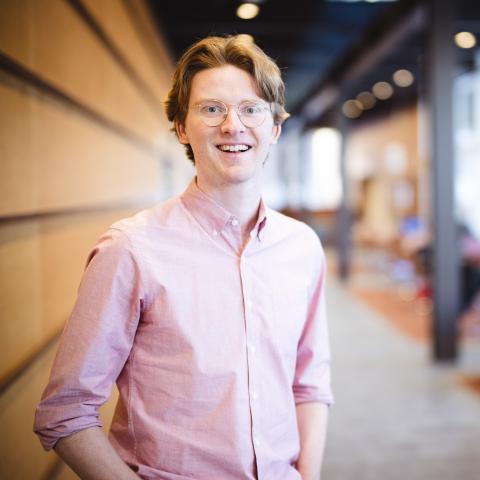 Henry Scott Headshot